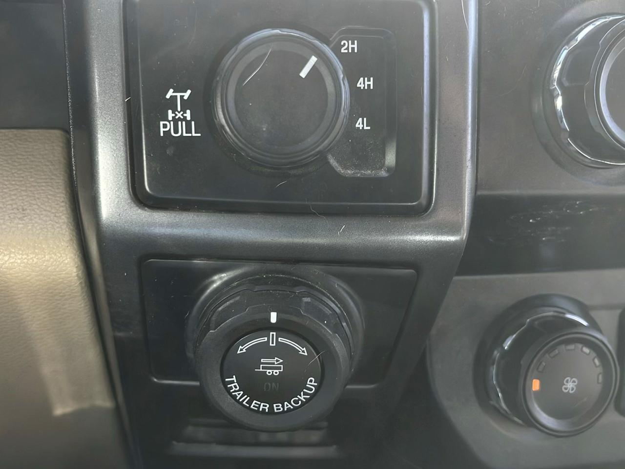 Ford F-150 4WD SuperCrew 139" XLT 2020