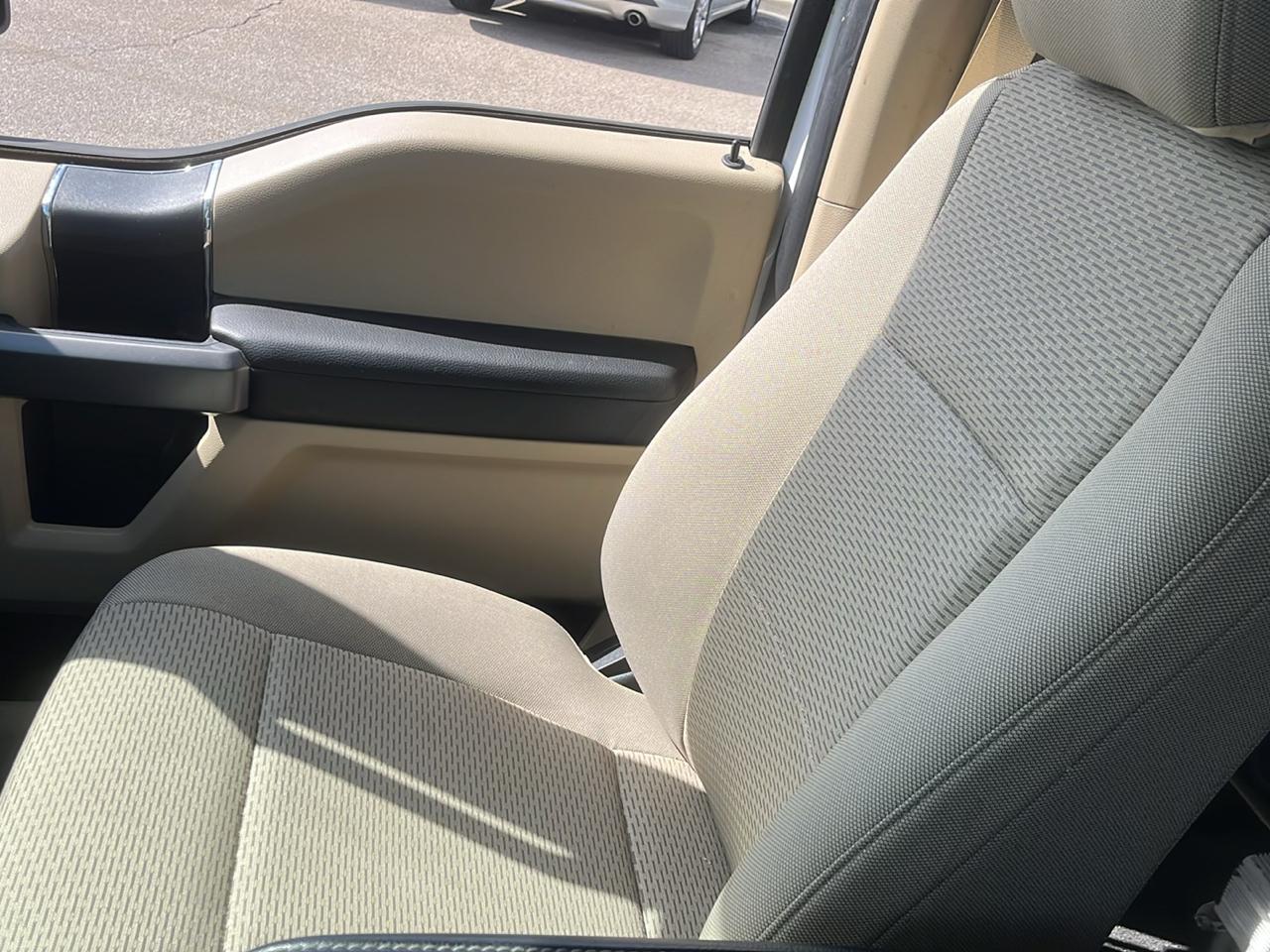Ford F-150 4WD SuperCrew 139" XLT 2020