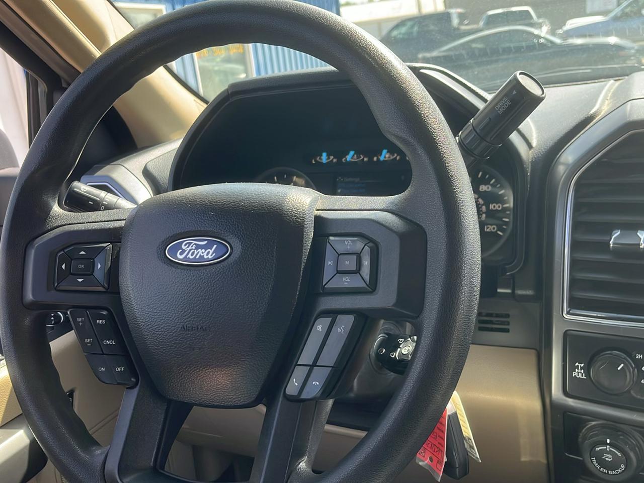 Ford F-150 4WD SuperCrew 139" XLT 2020