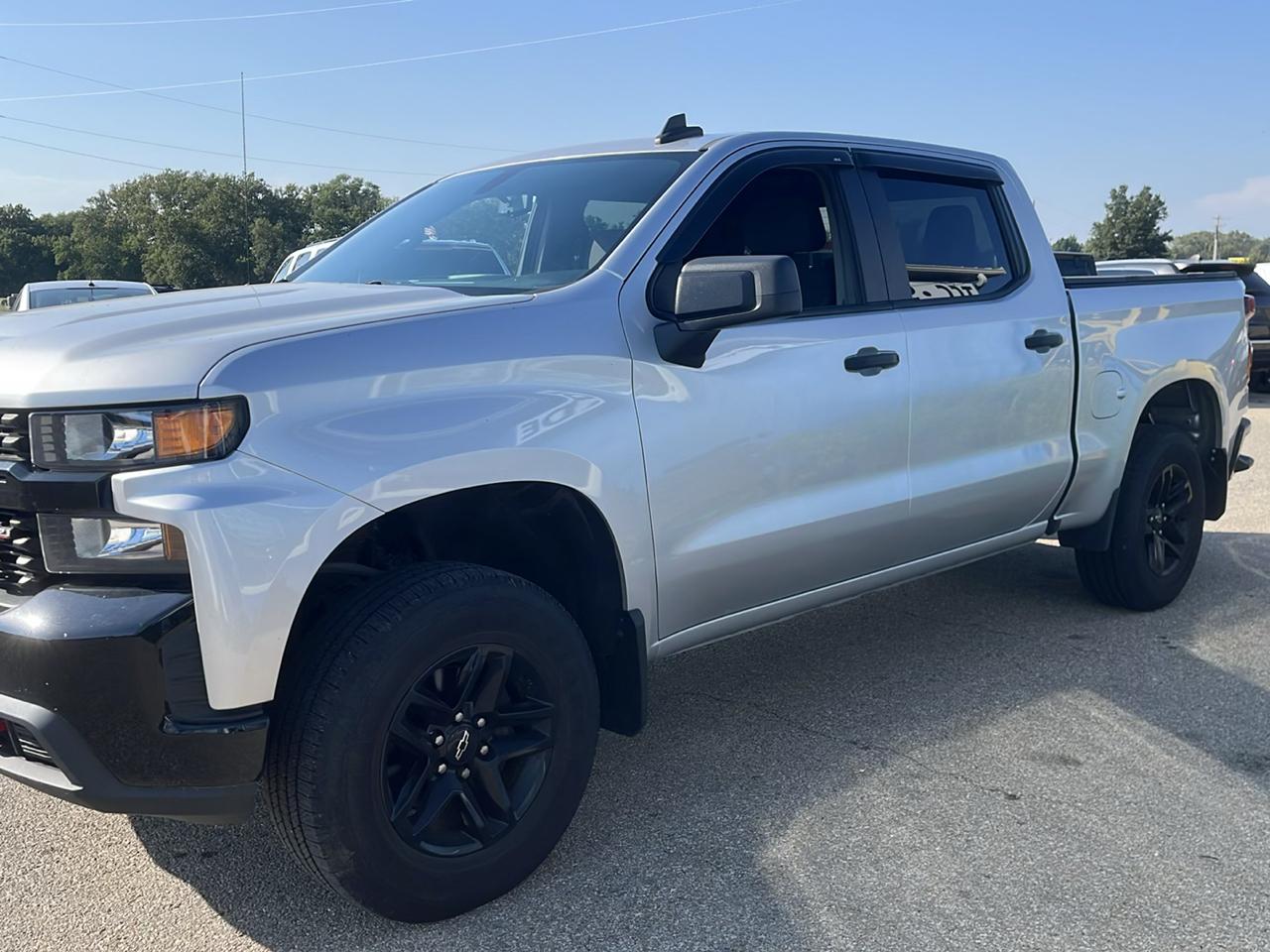 Chevrolet Silverado 1500 4WD Crew Cab 147" Custom Trail Boss 2019