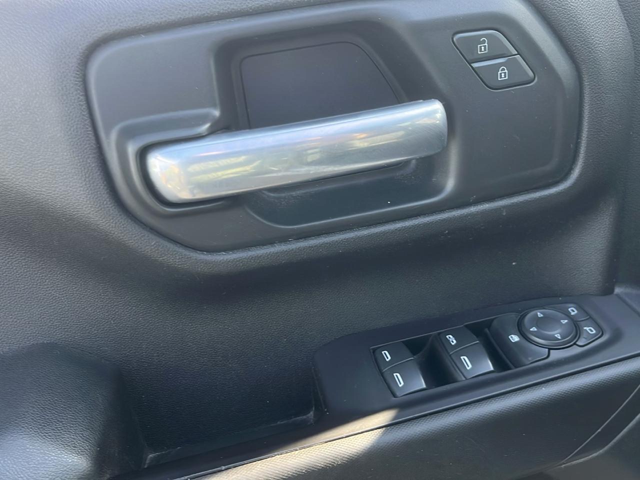 Chevrolet Silverado 1500 4WD Crew Cab 147" Custom Trail Boss 2019