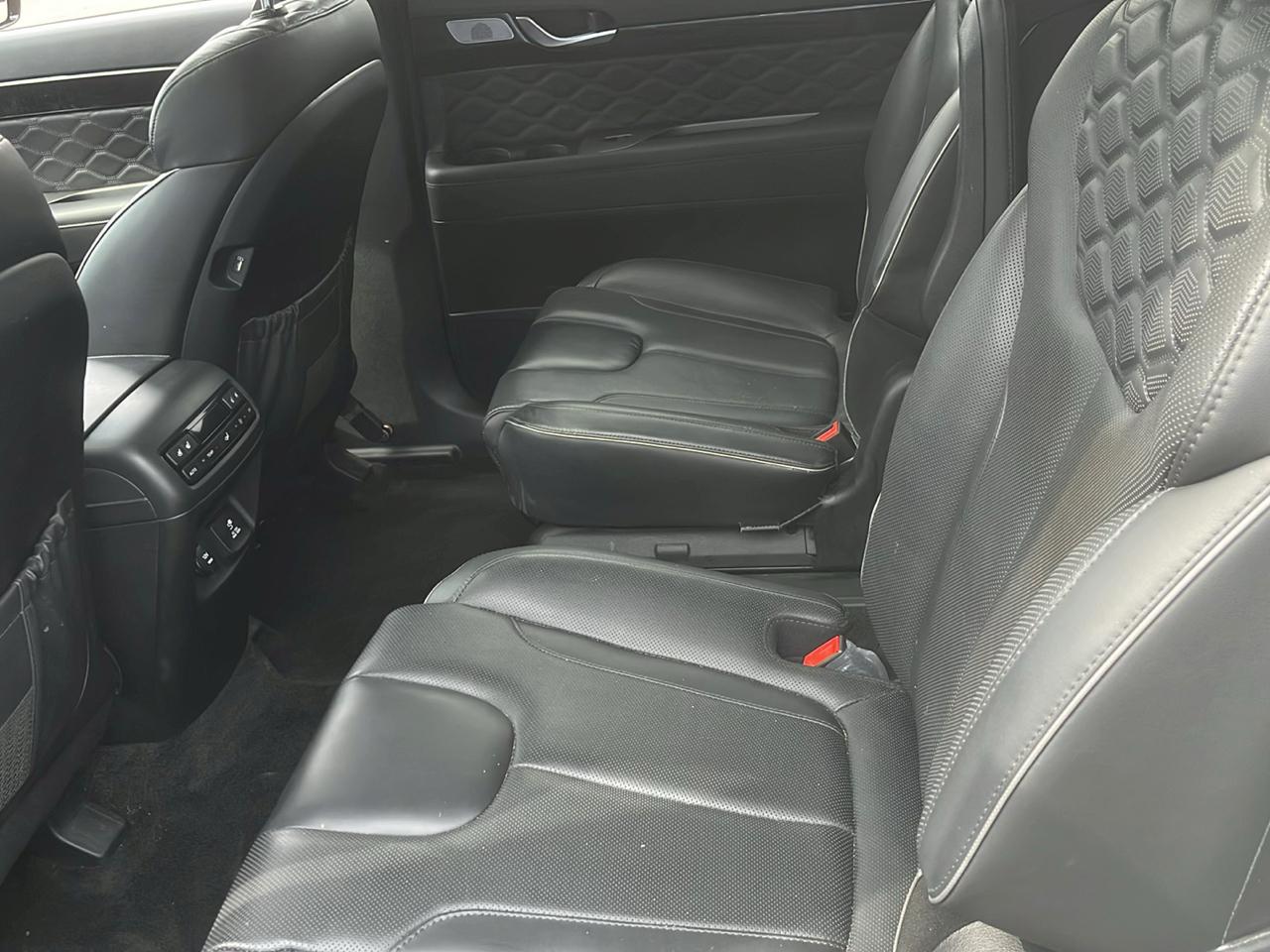 Hyundai Palisade Calligraphy AWD 2021