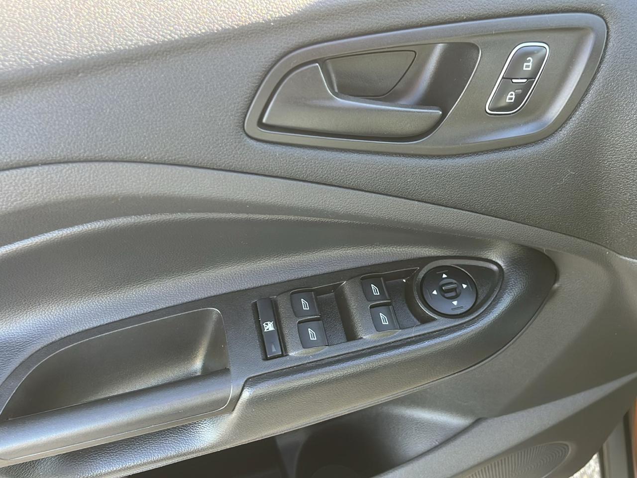 Ford Escape S FWD 2017