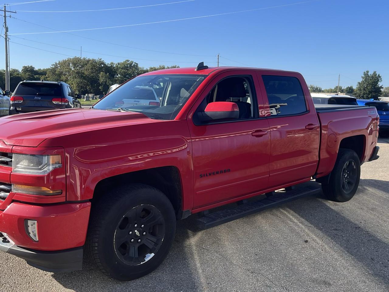 Chevrolet Silverado 1500 4WD Crew Cab 143.5" LT w/2LT 2016