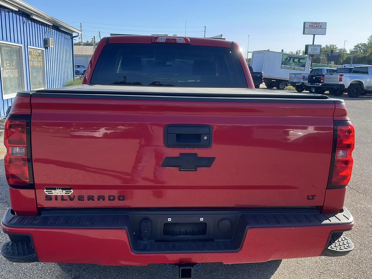 Chevrolet Silverado 1500 4WD Crew Cab 143.5" LT w/2LT 2016
