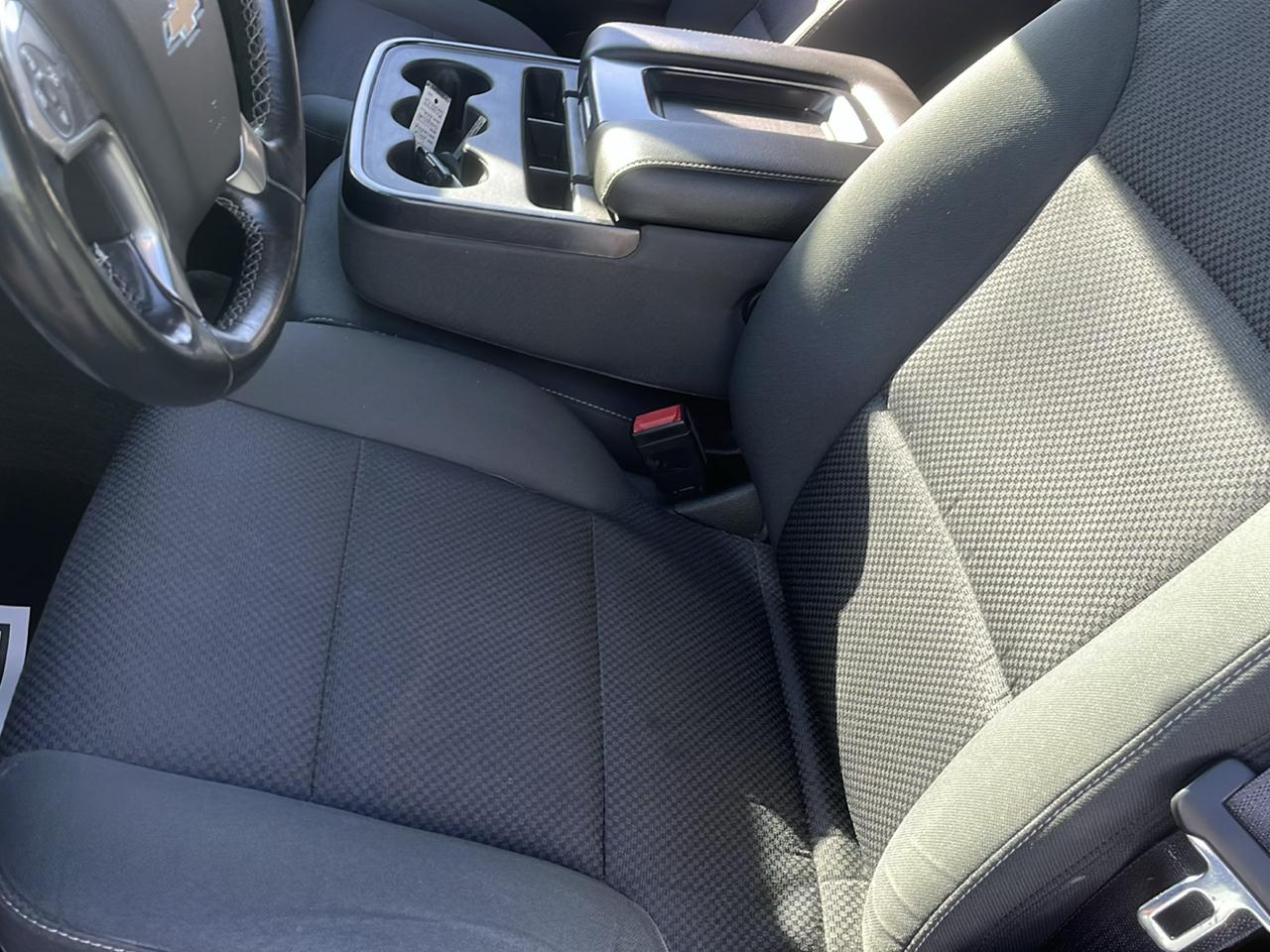 Chevrolet Silverado 1500 4WD Crew Cab 143.5" LT w/2LT 2016