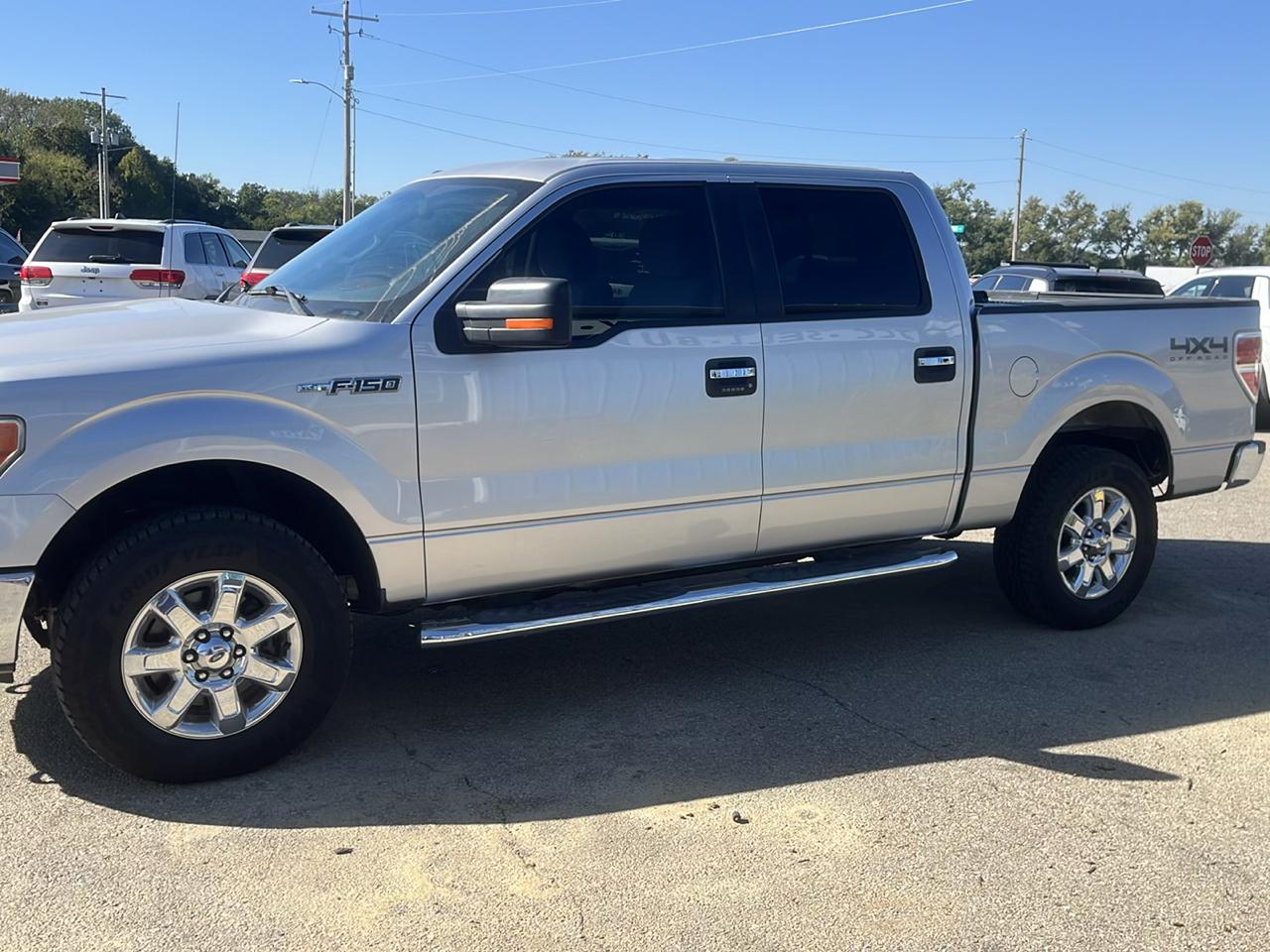 Ford F-150 4WD SuperCrew 145" XLT 2014