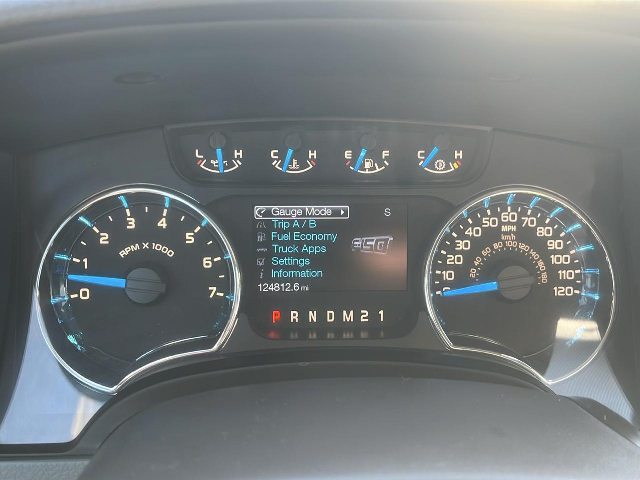 Ford F-150 4WD SuperCrew 145" XLT 2014