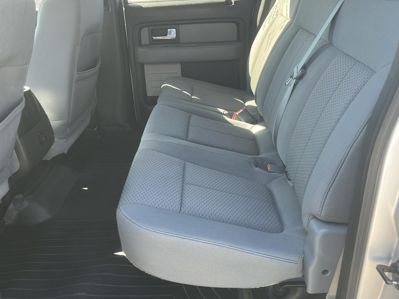 Ford F-150 4WD SuperCrew 145" XLT 2014