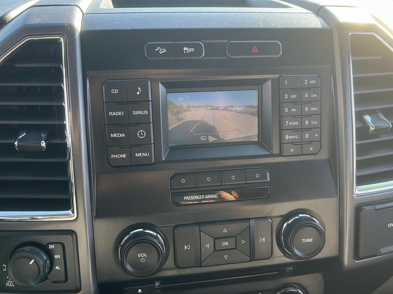 Ford F-150 4WD SuperCrew 145" XLT 2016
