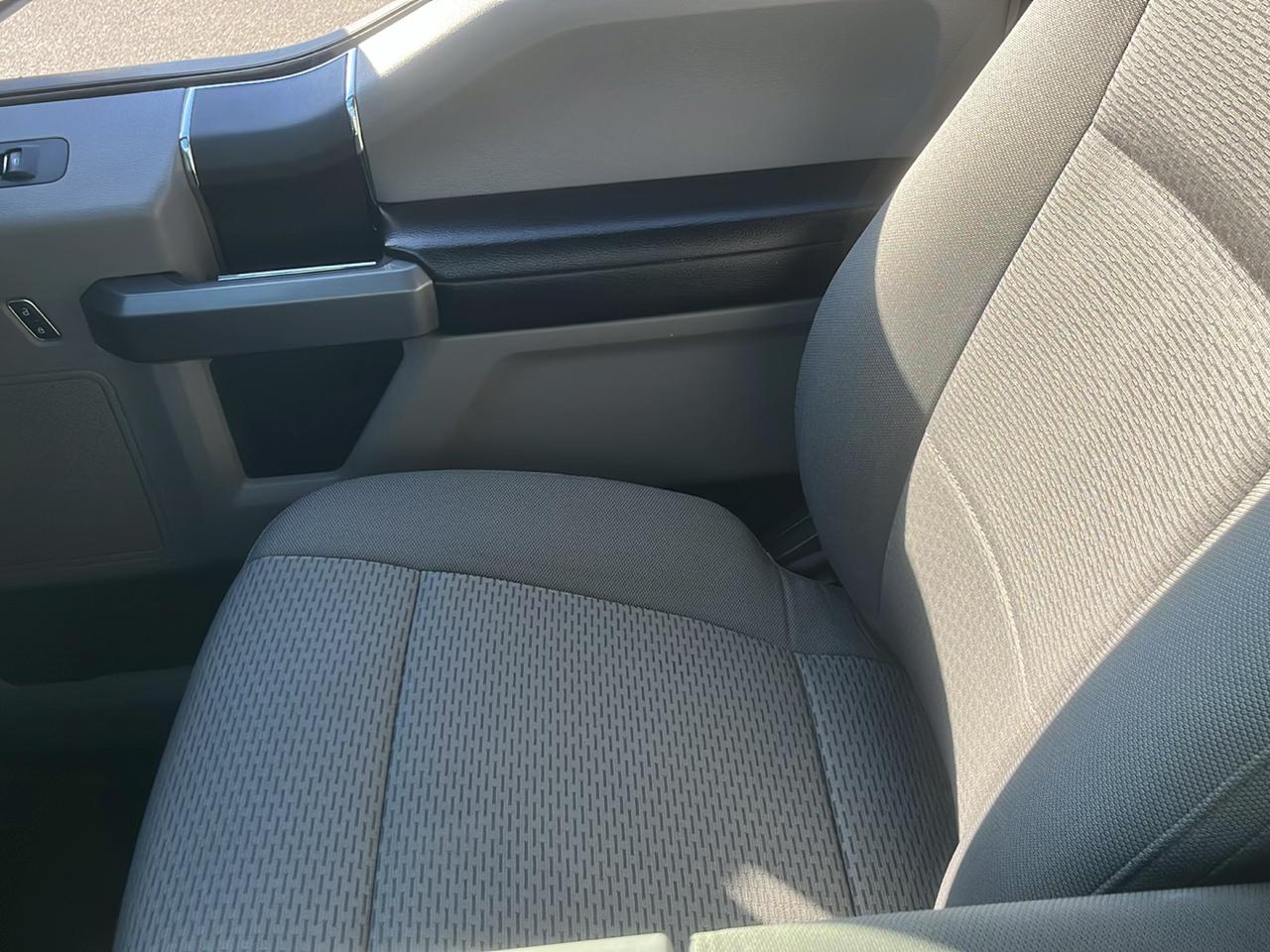 Ford F-150 4WD SuperCrew 145" XLT 2016