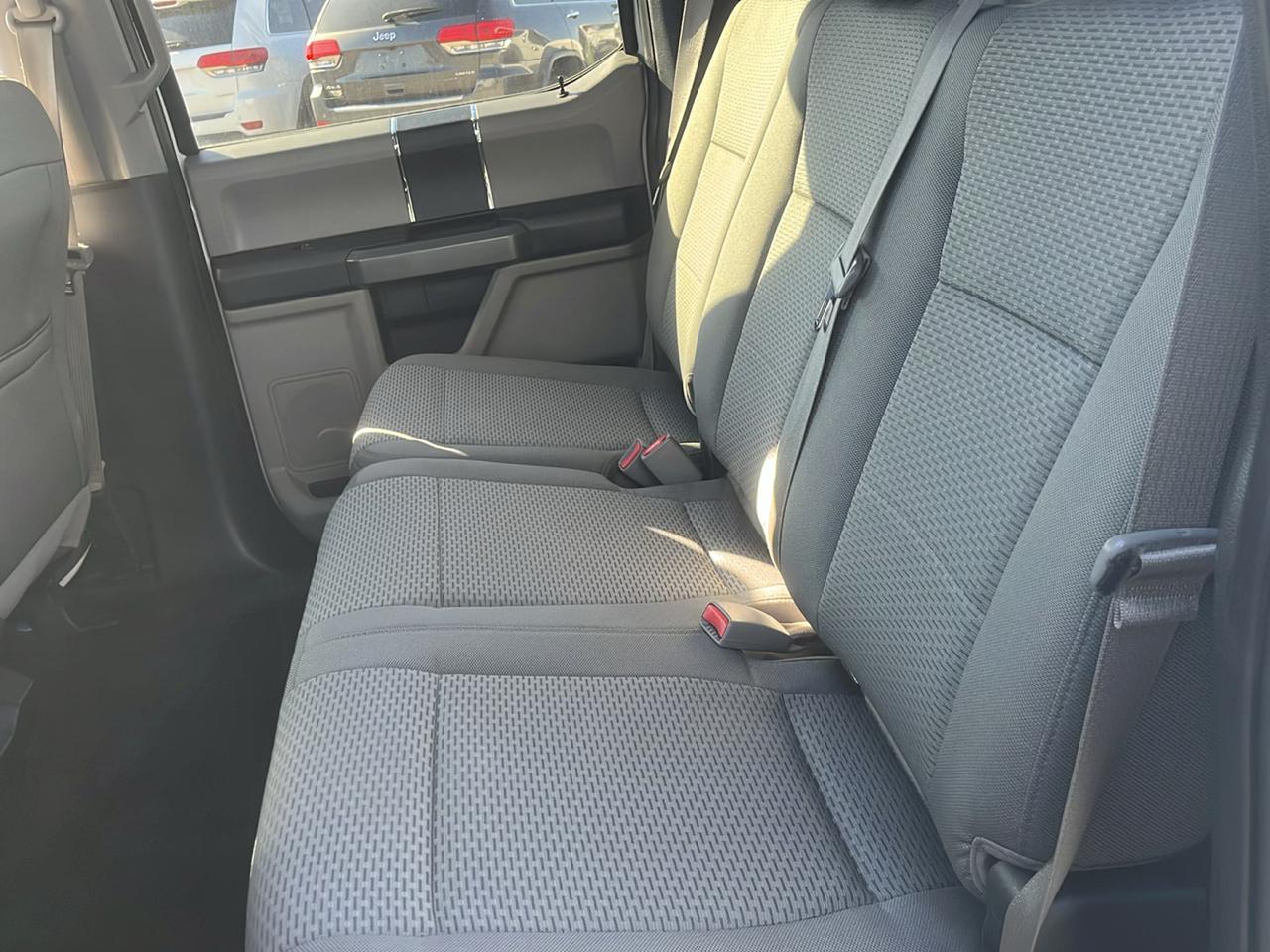 Ford F-150 4WD SuperCrew 145" XLT 2016