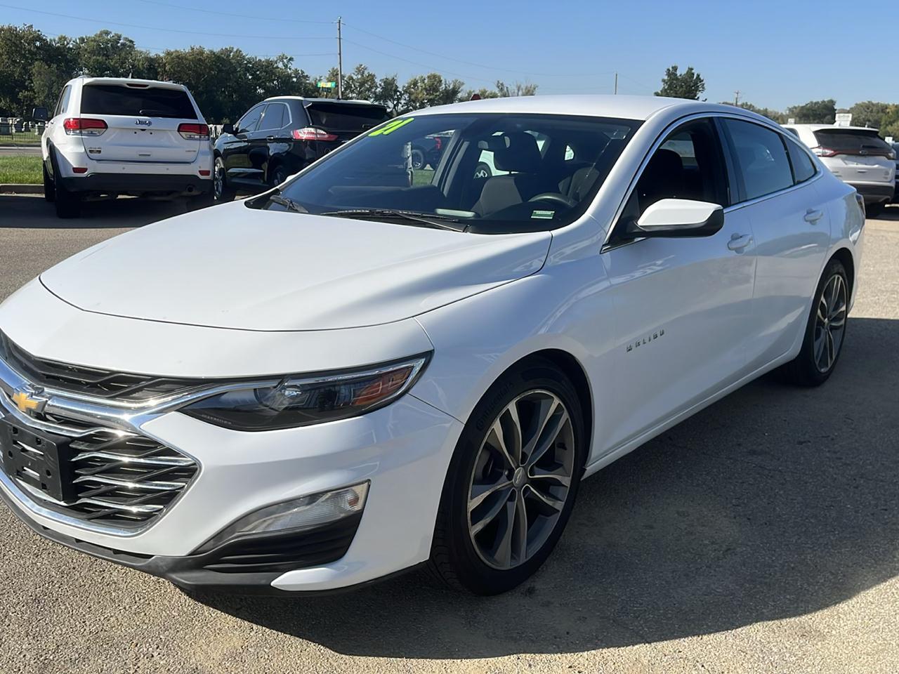 Chevrolet Malibu 4dr Sdn LT 2021