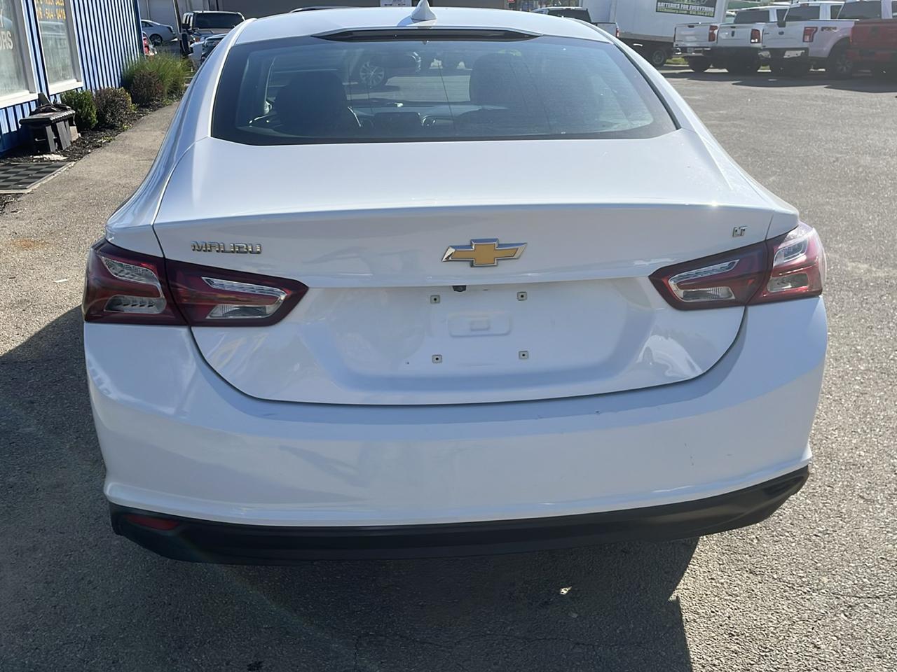 Chevrolet Malibu 4dr Sdn LT 2021