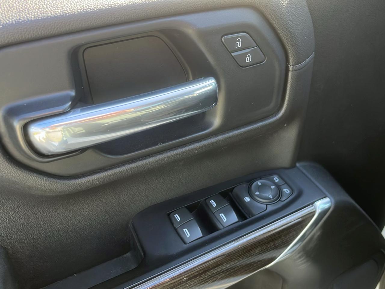 Chevrolet Silverado 1500 4WD Crew Cab 157" LT 2019