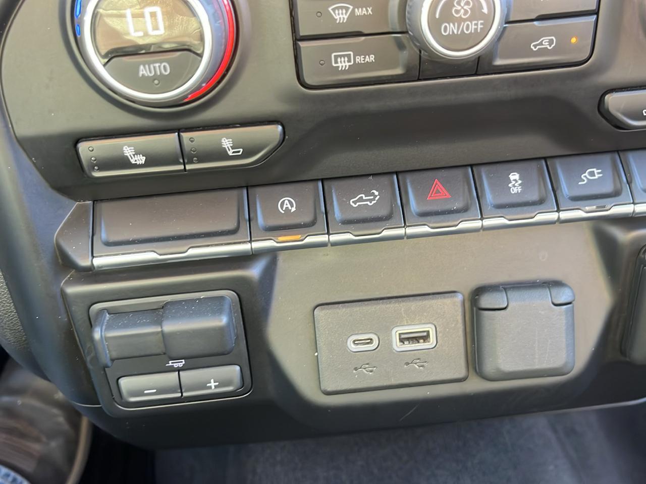 Chevrolet Silverado 1500 4WD Crew Cab 157" LT 2019