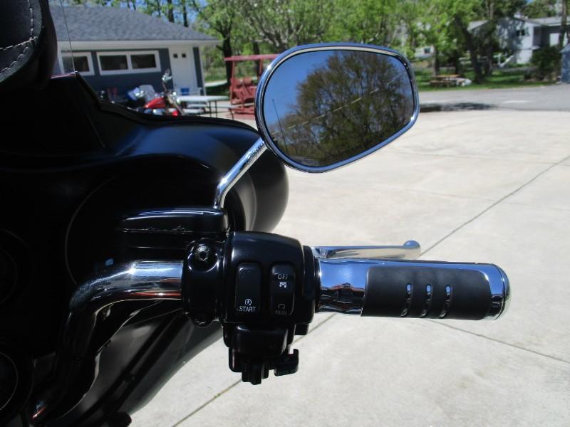 Harley-Davidson FLHTCU  2009