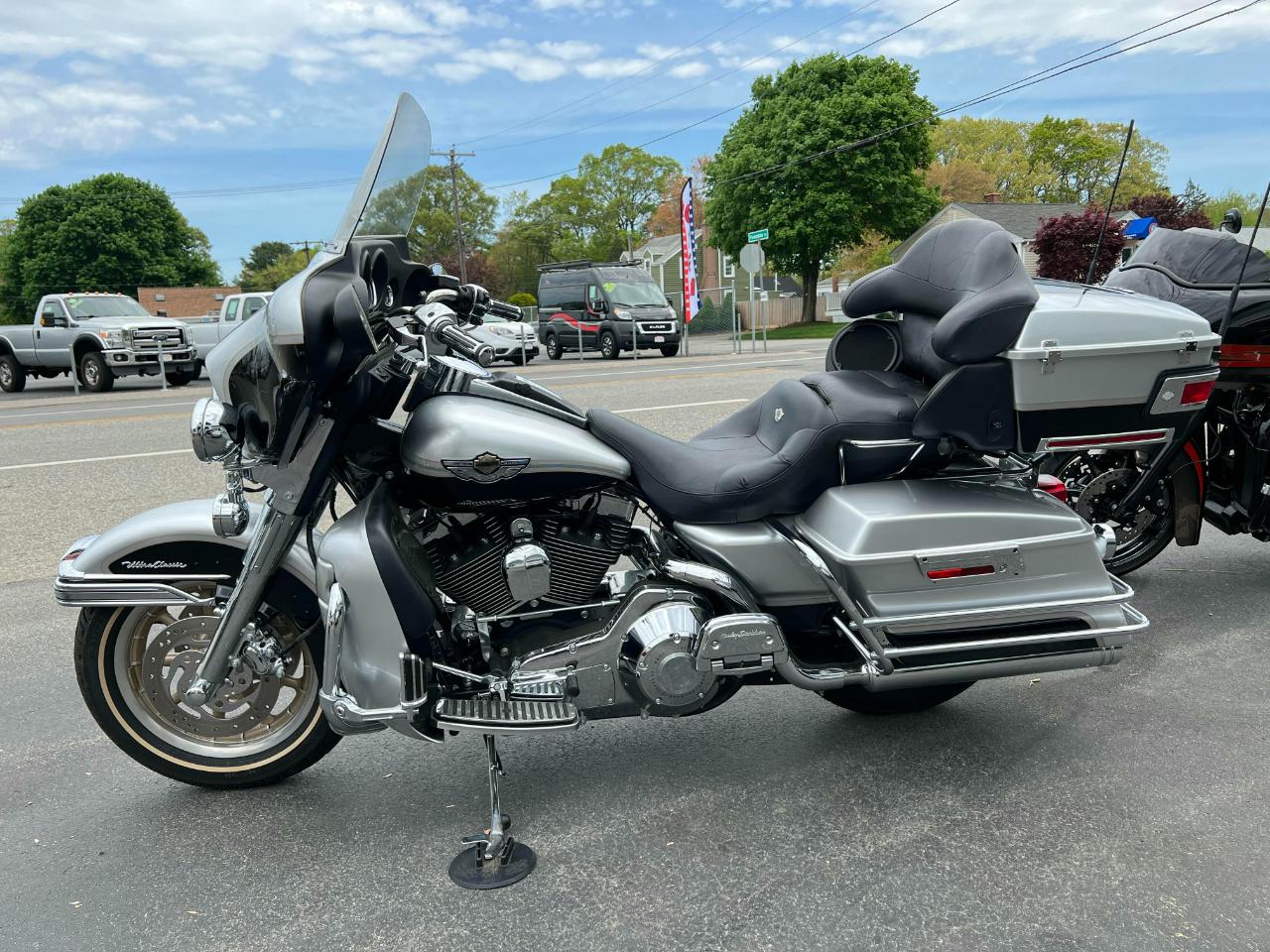 Harley-Davidson FLHTCUI  2003