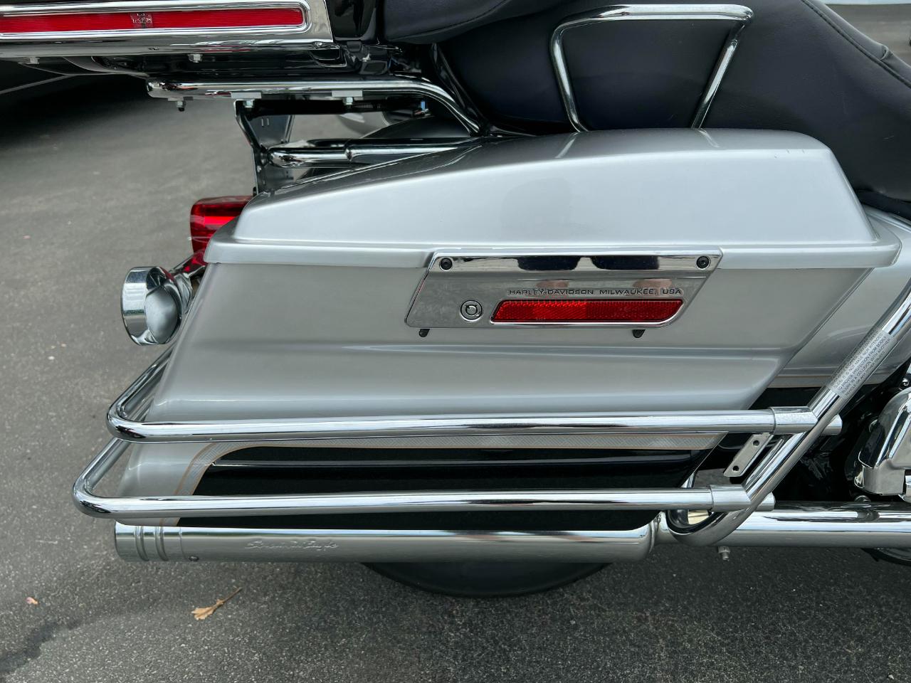 Harley-Davidson FLHTCUI  2003