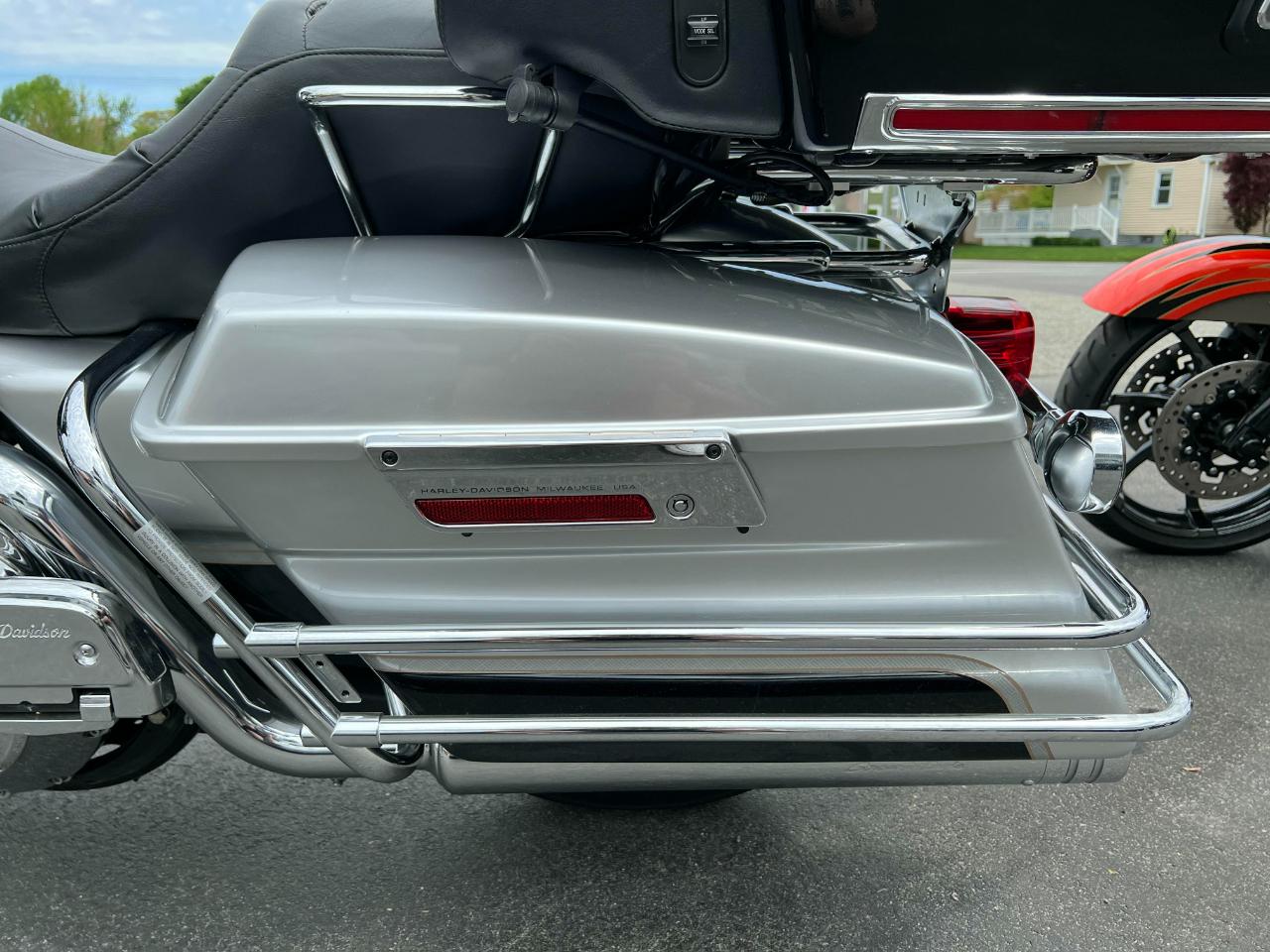 Harley-Davidson FLHTCUI  2003