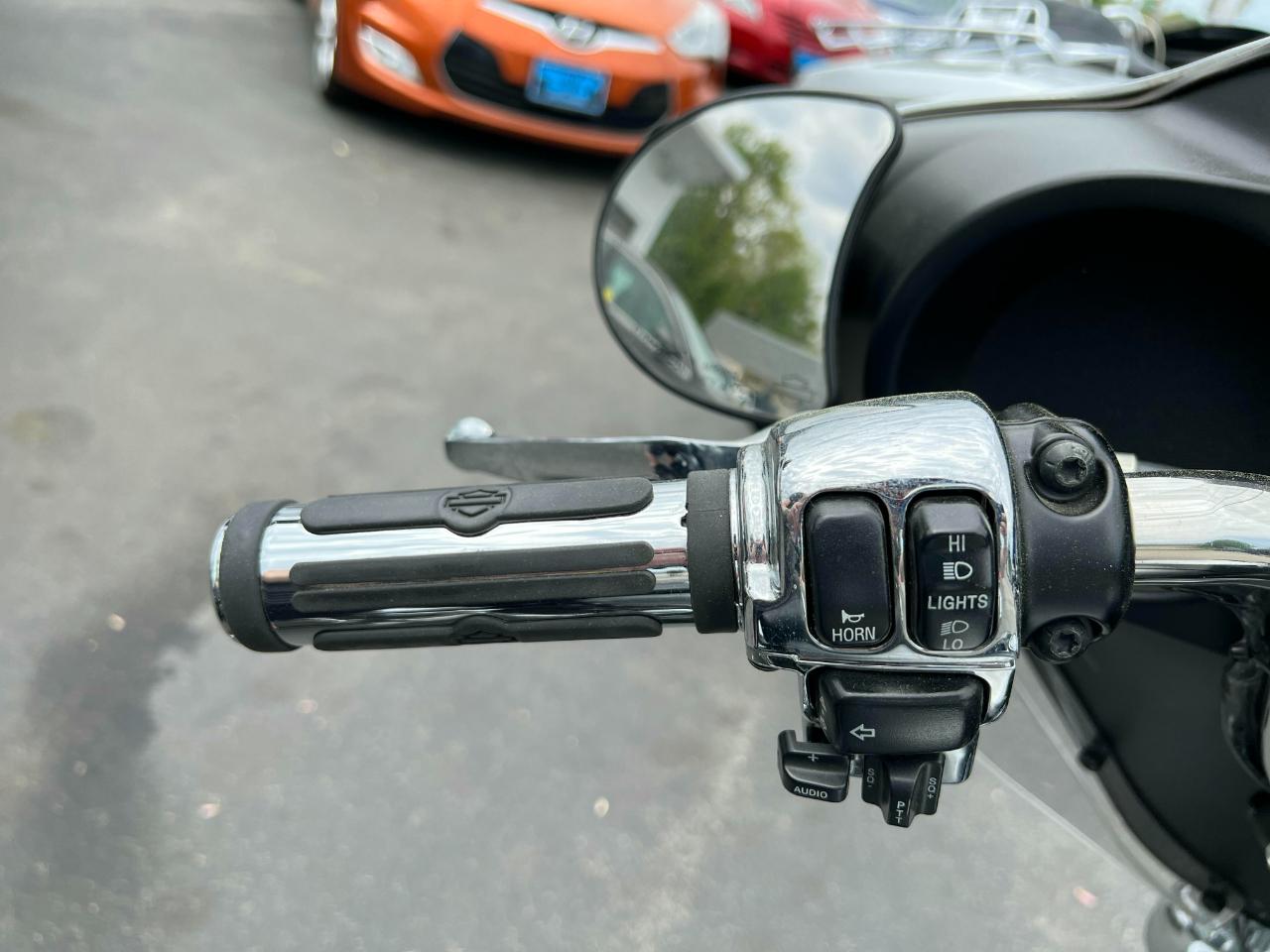 Harley-Davidson FLHTCUI  2003