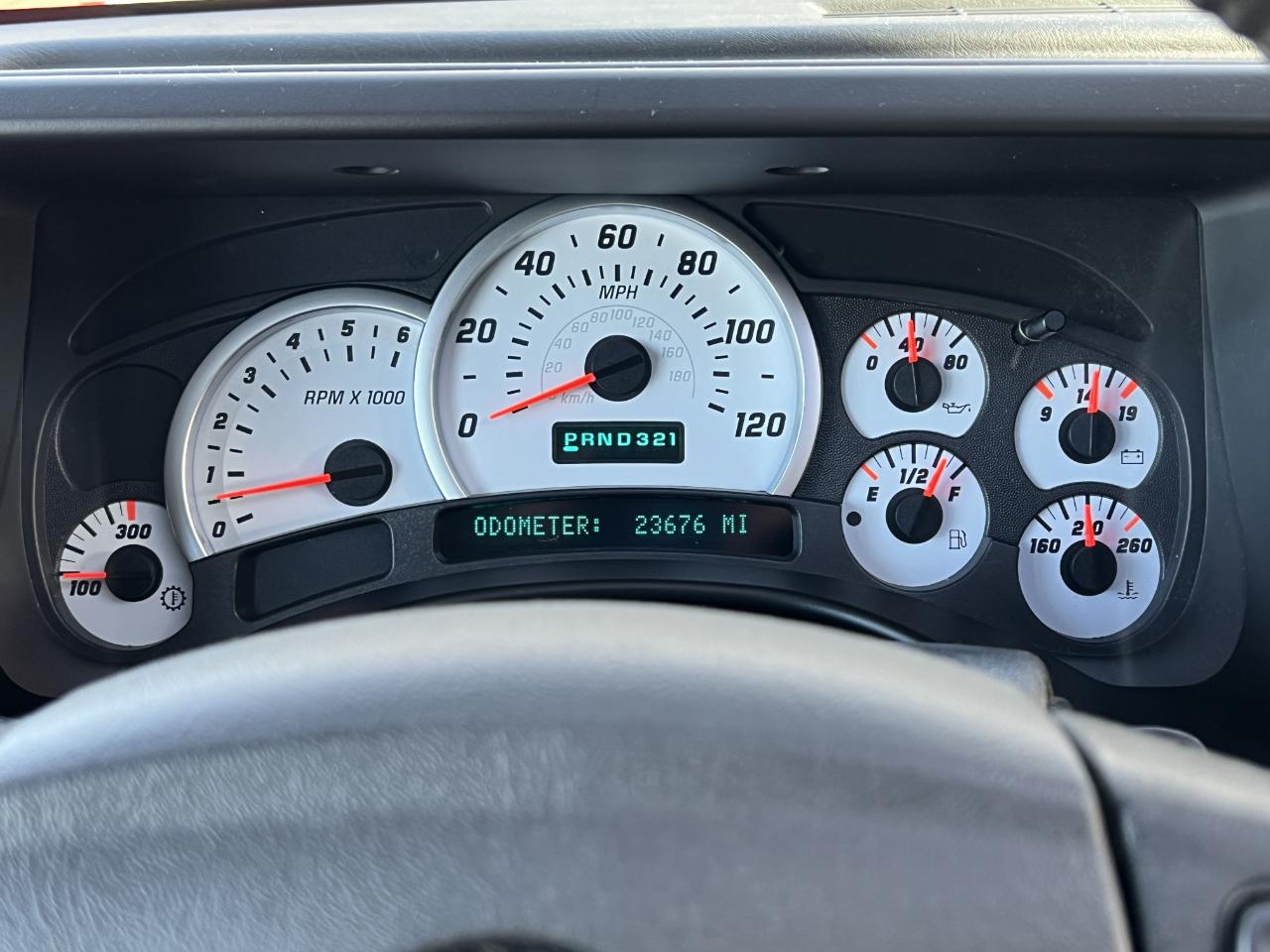 HUMMER H2 Sport Utility 2004