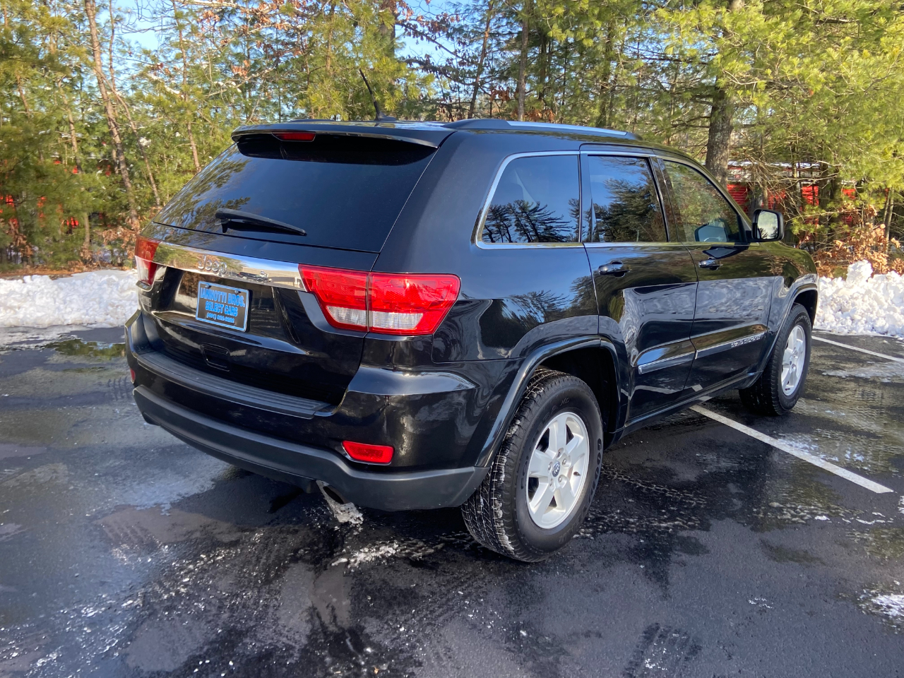 Jeep Grand Cherokee 4dr Laredo 2011