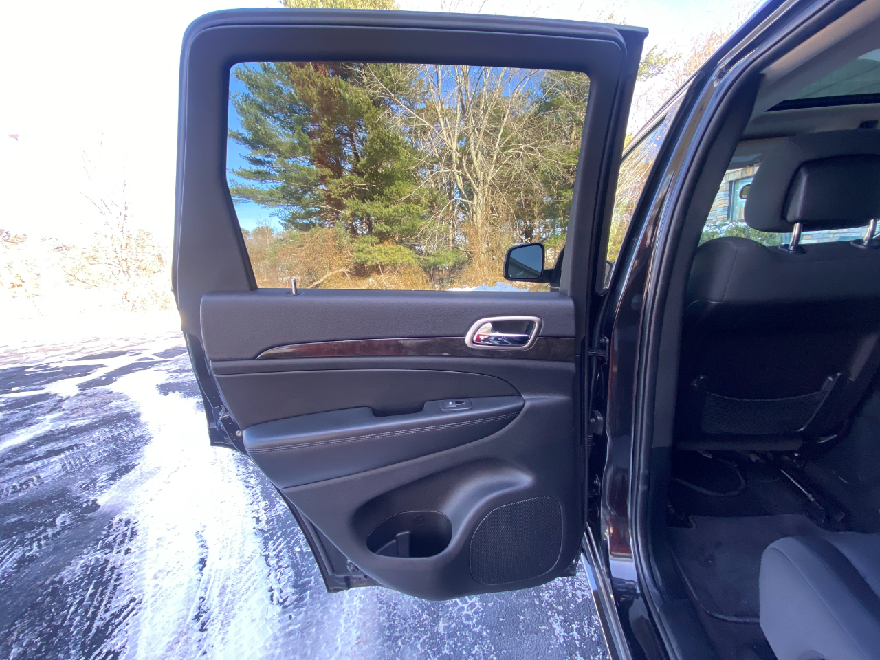 Jeep Grand Cherokee 4dr Laredo 2011