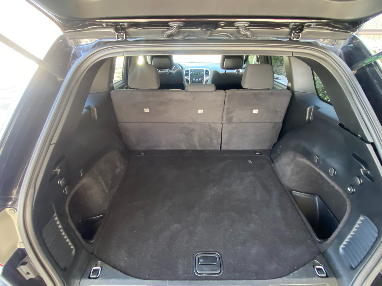 Jeep Grand Cherokee 4dr Laredo 2011