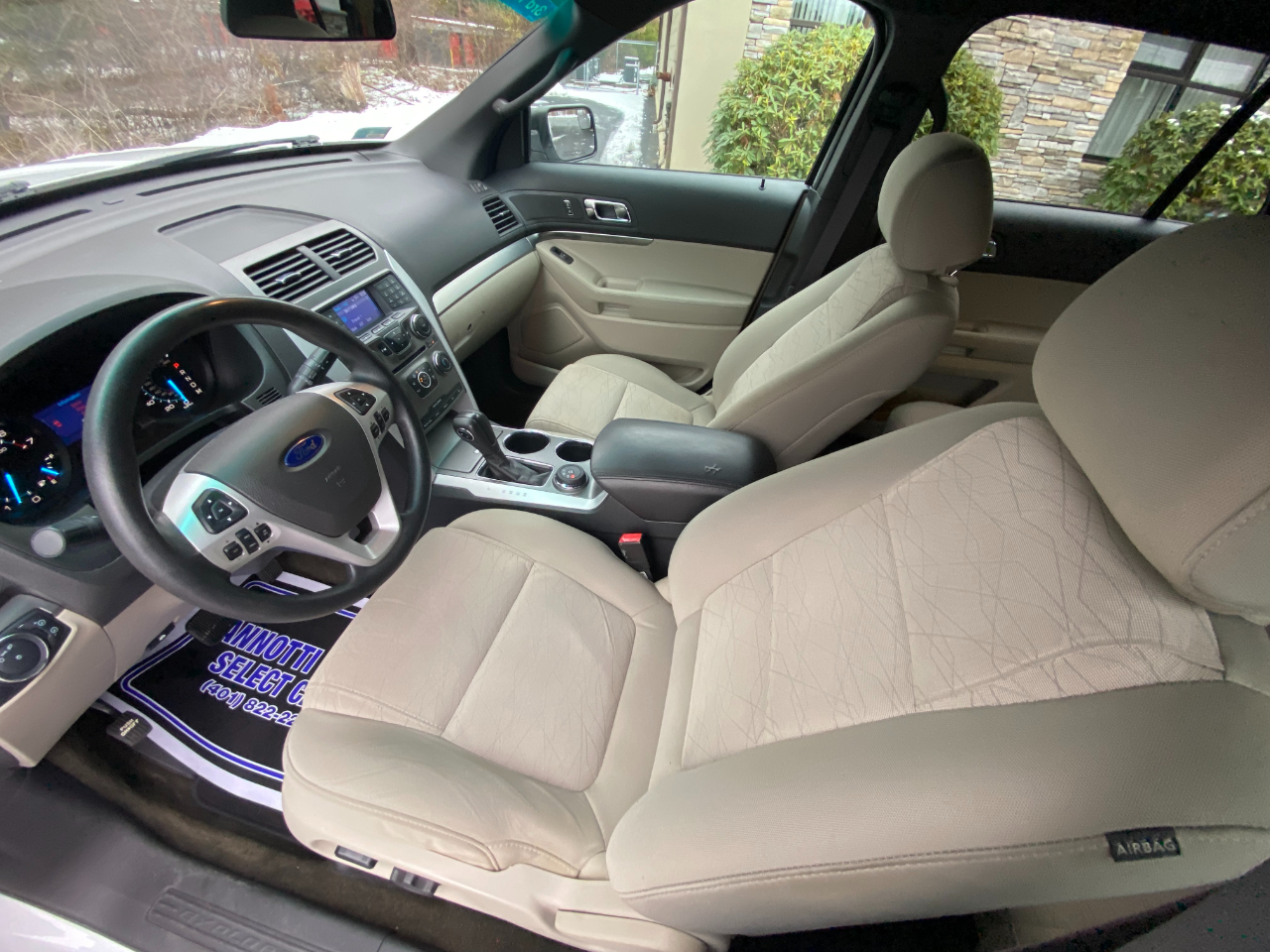 Ford Explorer 4dr XL 4WD 2013