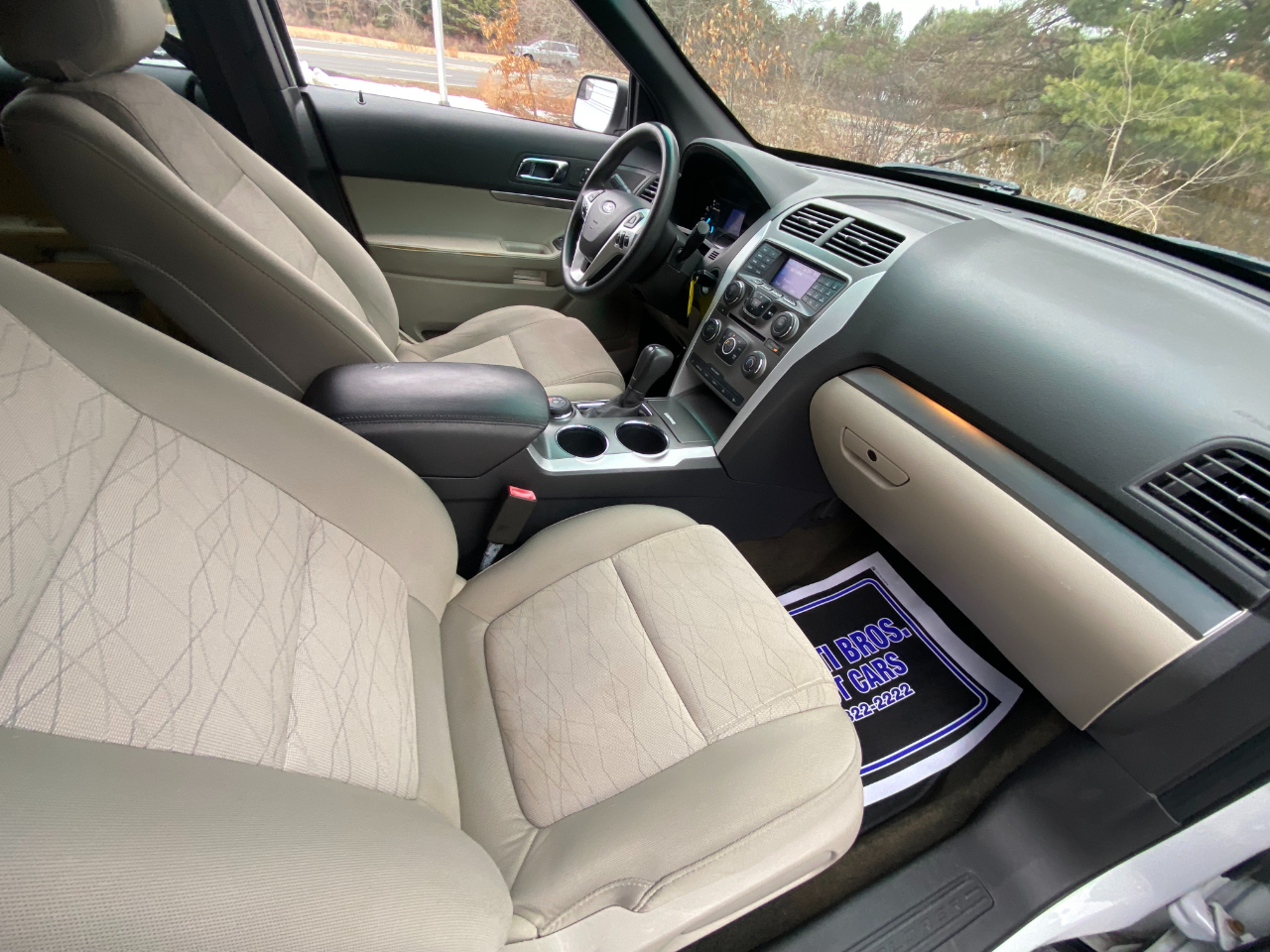 Ford Explorer 4dr XL 4WD 2013