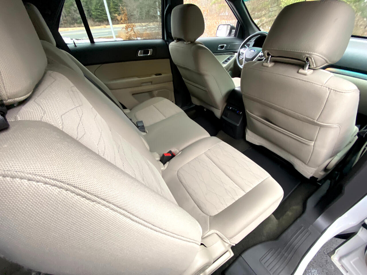 Ford Explorer 4dr XL 4WD 2013