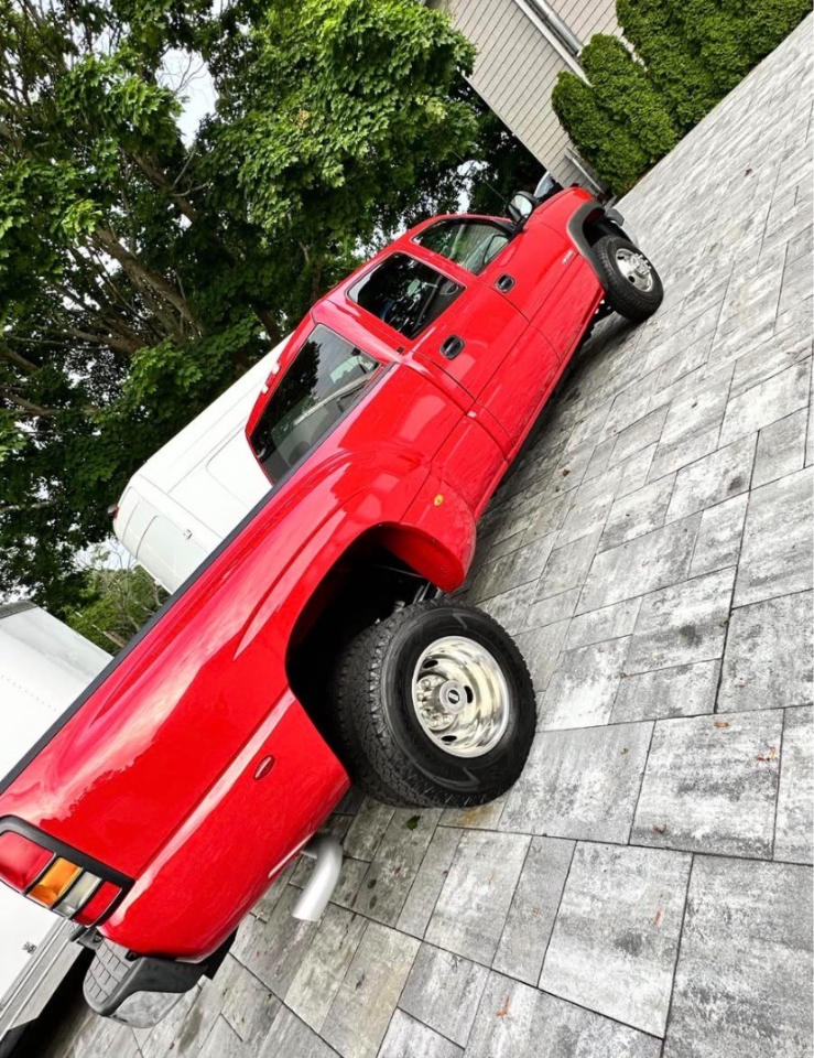 Chevrolet Silverado 3500 4WD DRW 2003