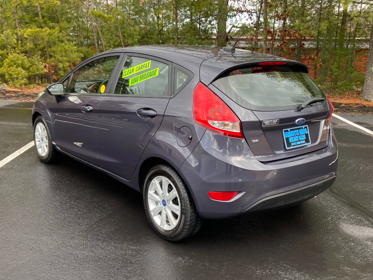 Ford FIESTA SE  2012