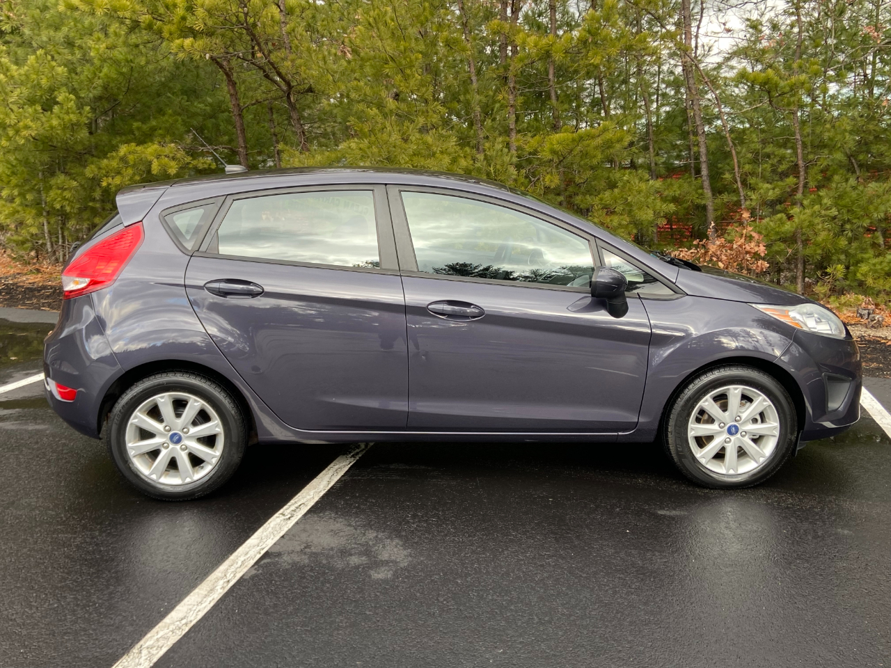 Ford FIESTA SE  2012