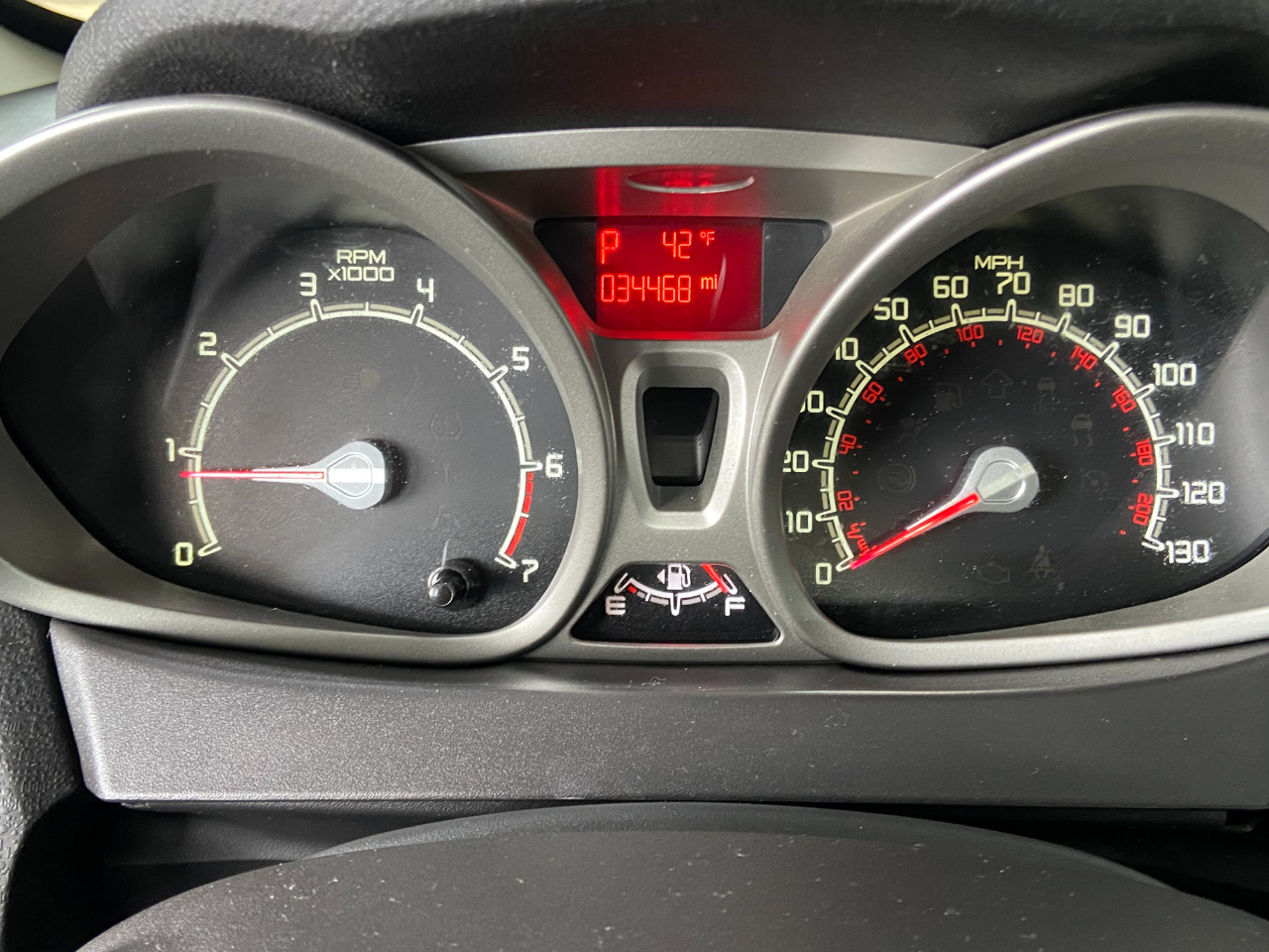 Ford FIESTA SE  2012