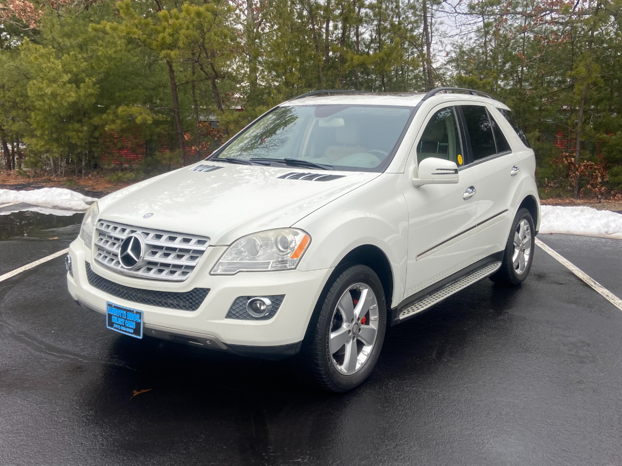 Mercedes-Benz ML350  2011