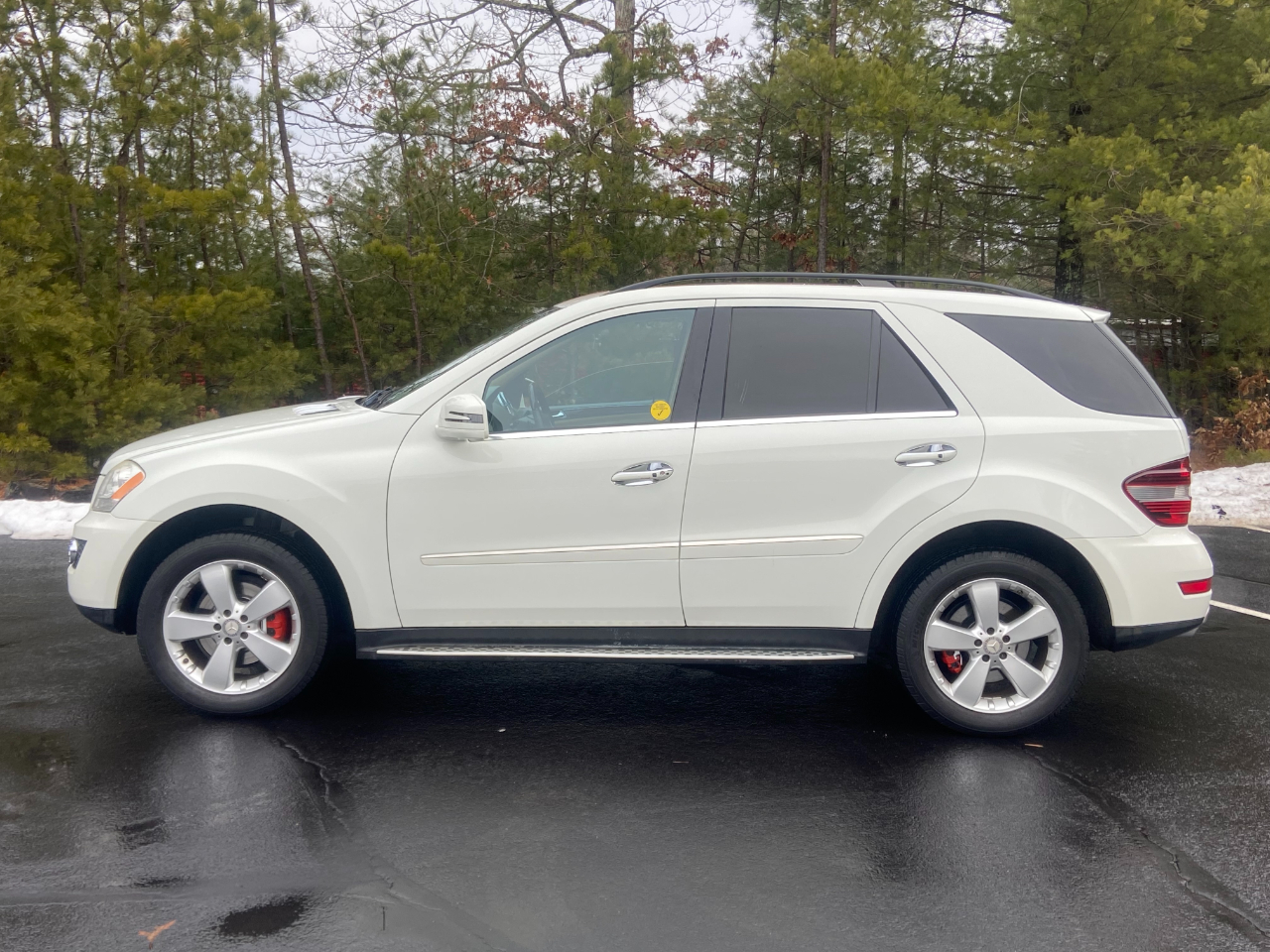 Mercedes-Benz ML350  2011