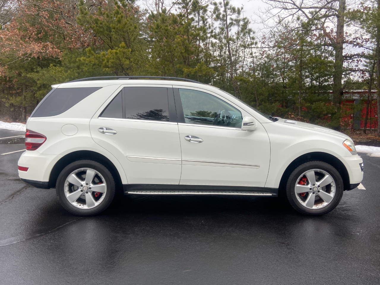 Mercedes-Benz ML350  2011