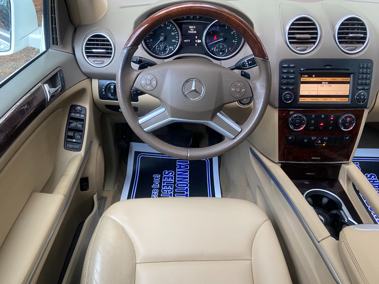 Mercedes-Benz ML350  2011