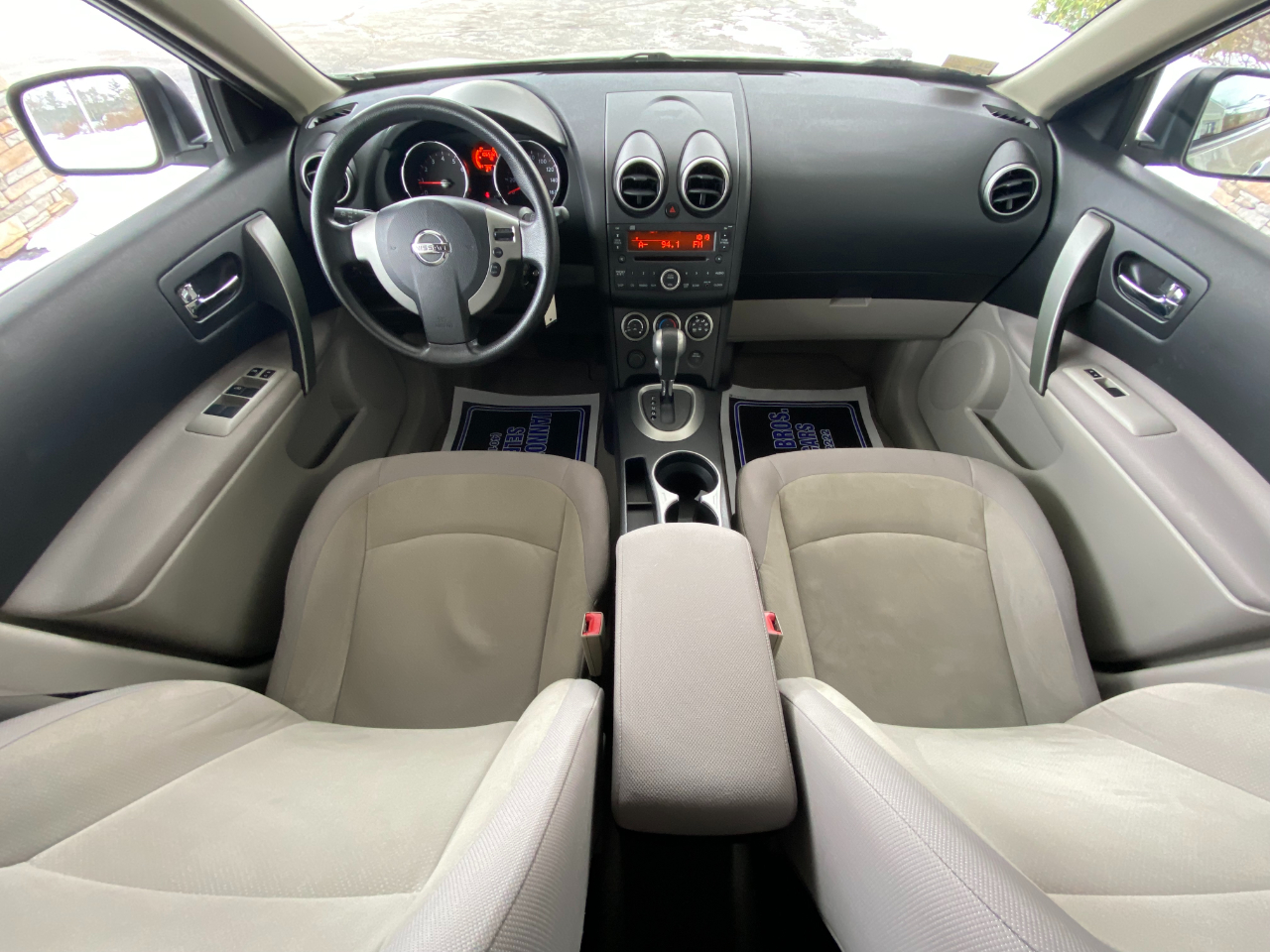 Nissan Rogue AWD S 2010