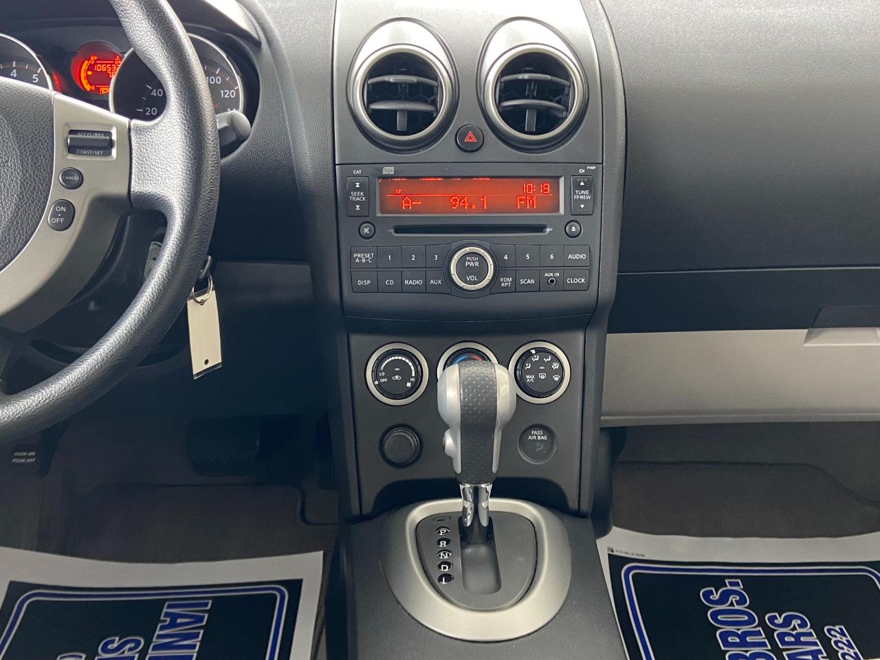 Nissan Rogue AWD S 2010