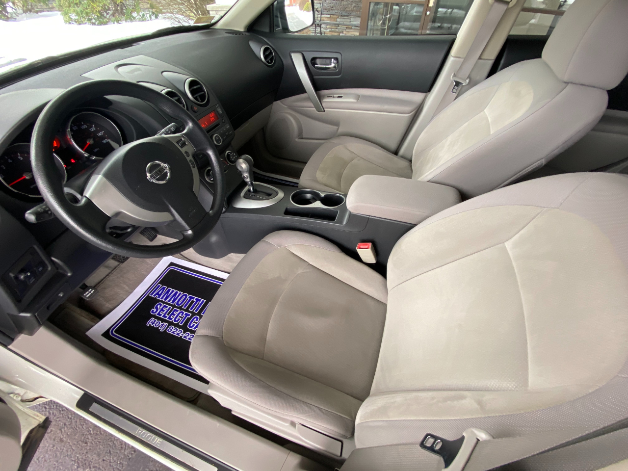 Nissan Rogue AWD S 2010