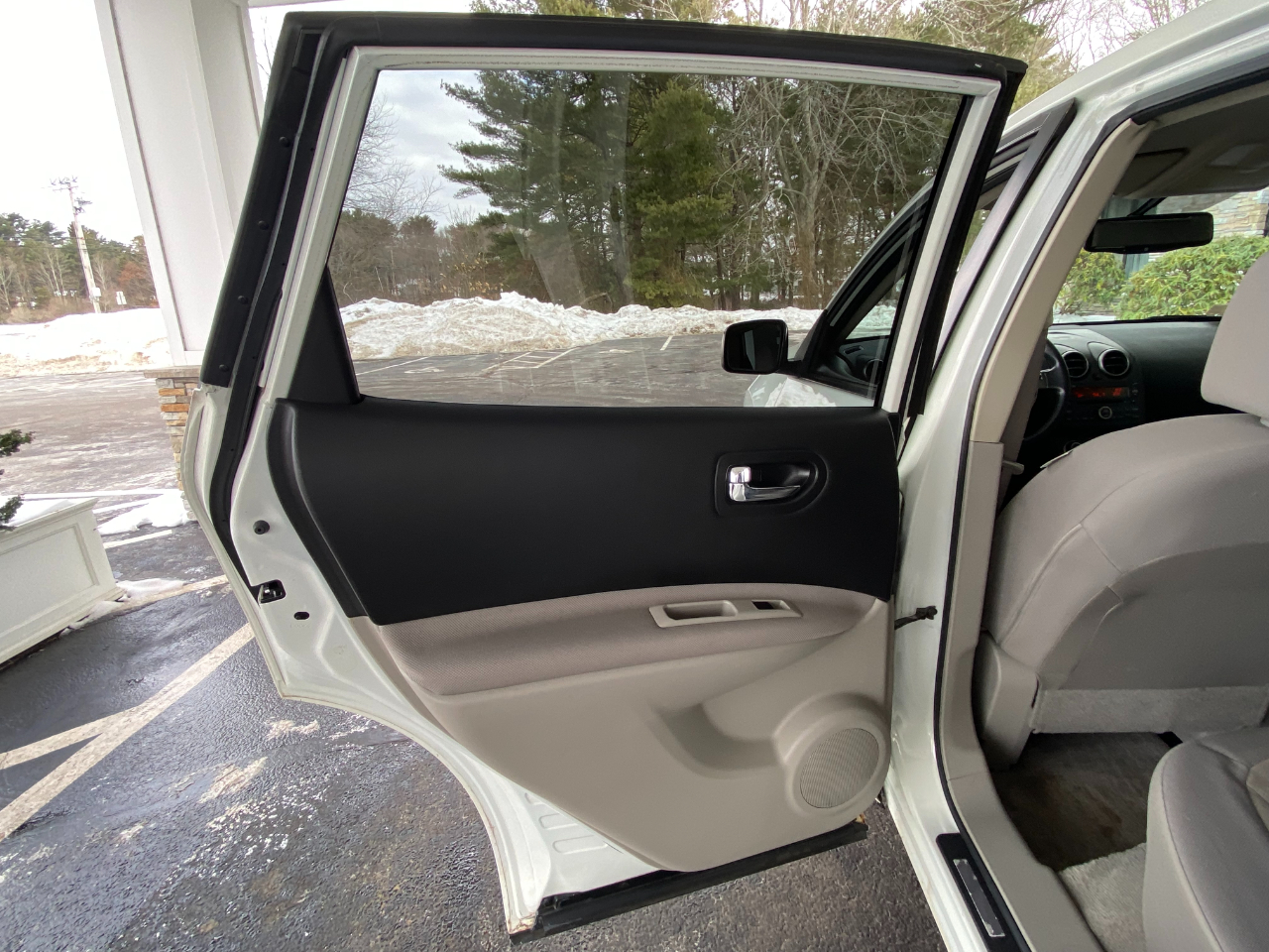 Nissan Rogue AWD S 2010