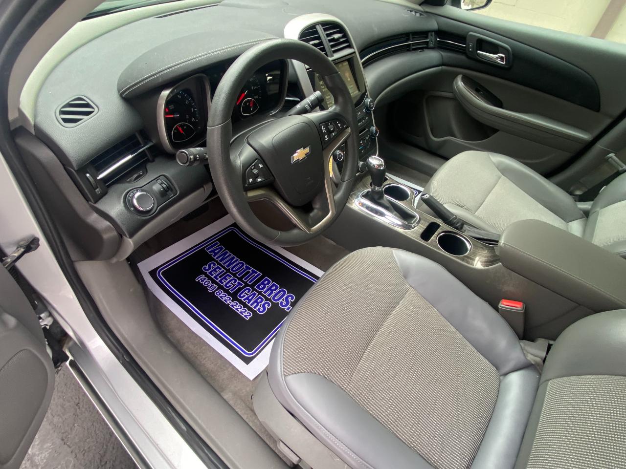 Chevrolet MALIBU LT Base 2014