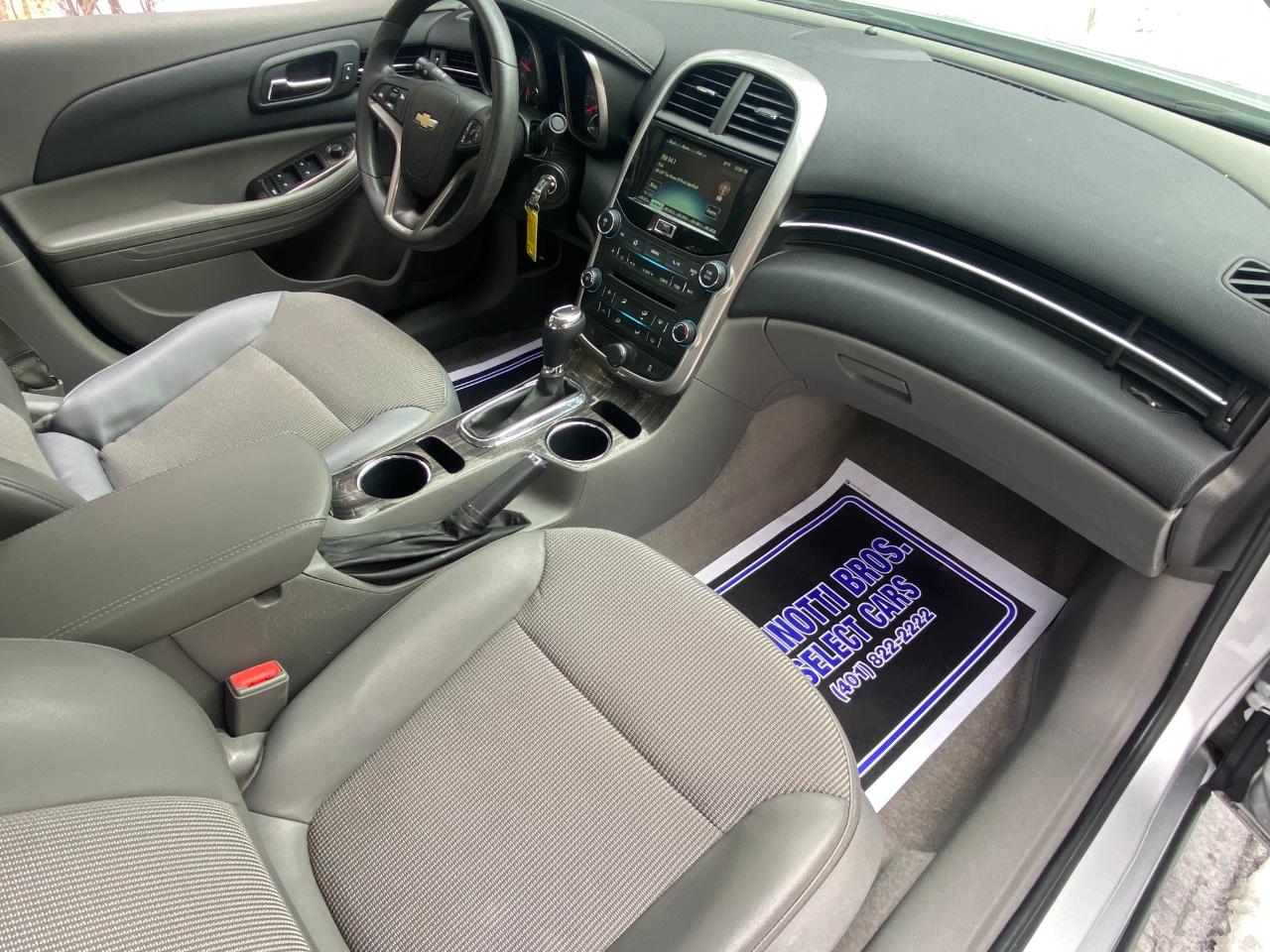 Chevrolet MALIBU LT Base 2014