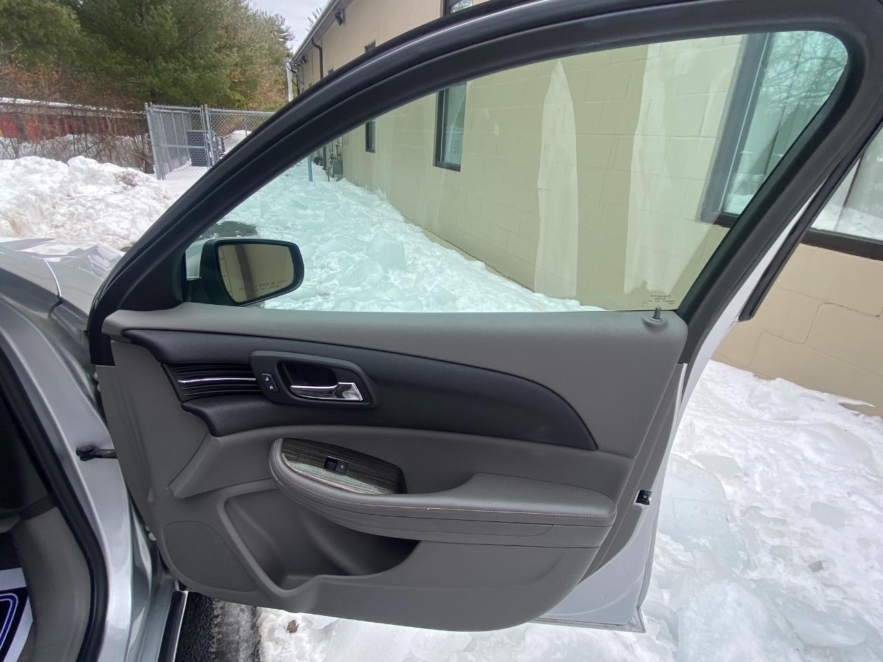 Chevrolet MALIBU LT Base 2014