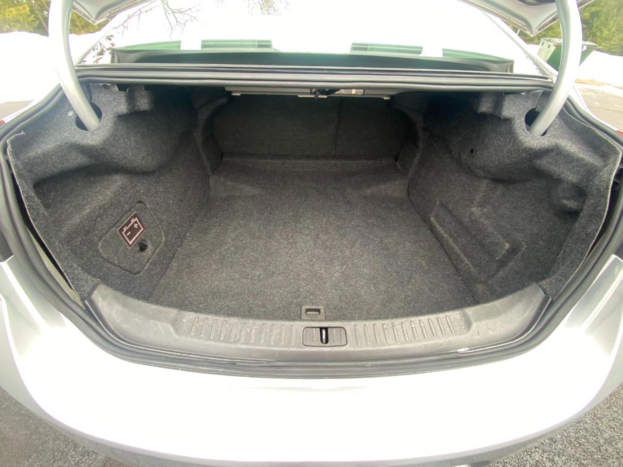 Chevrolet MALIBU LT Base 2014