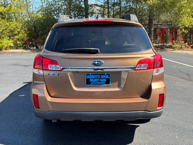 Subaru Outback 4dr Wgn 2.5i Limited 2011