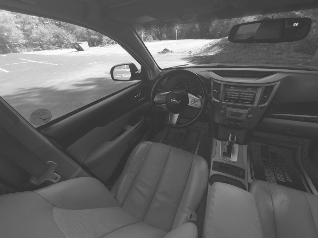 Subaru Outback 4dr Wgn 2.5i Limited 2011